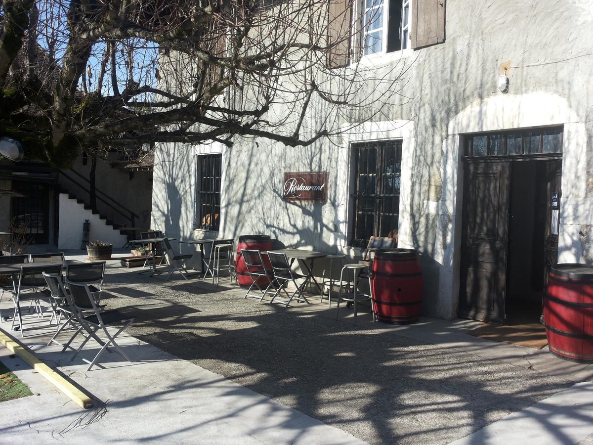 מלון Les Avenières Le Relais Des Vieilles Postes מראה חיצוני תמונה